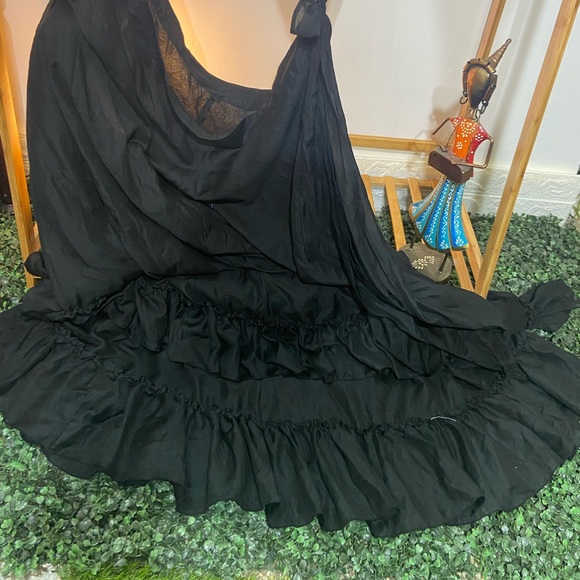 🛍️ Maxi Black Dress. Size- M - Picture 5 of 13